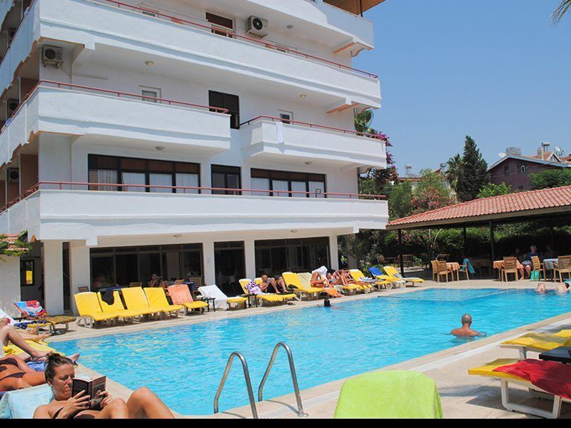 Beyaz Saray Hotel Side Exterior photo